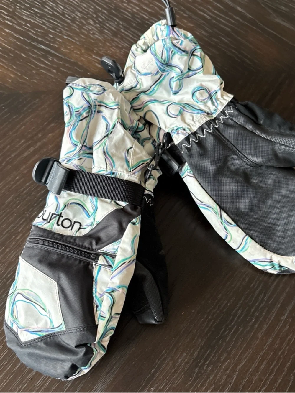 Burton insulated kids